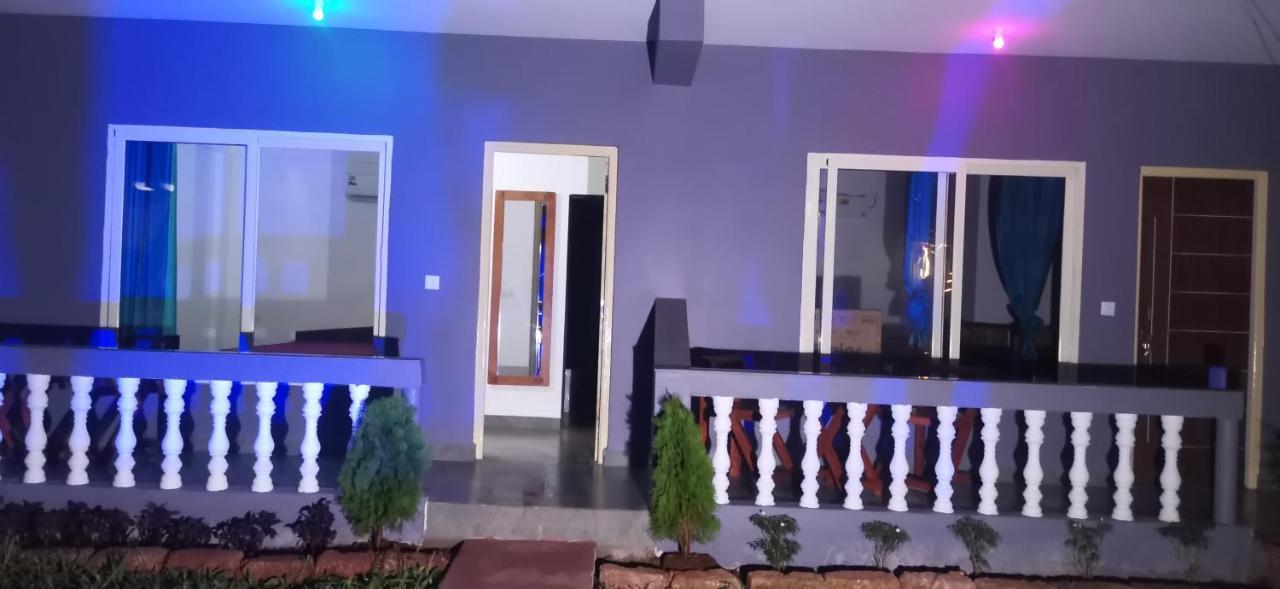 Hotel Cocks Town Arambol Zewnętrze zdjęcie